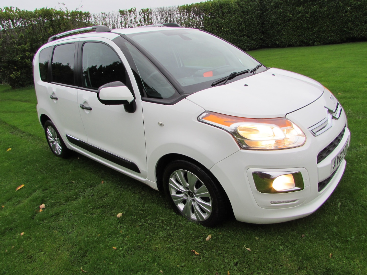 Used Citroen C3 Picasso 2013 for sale - 76466592: Photo 20