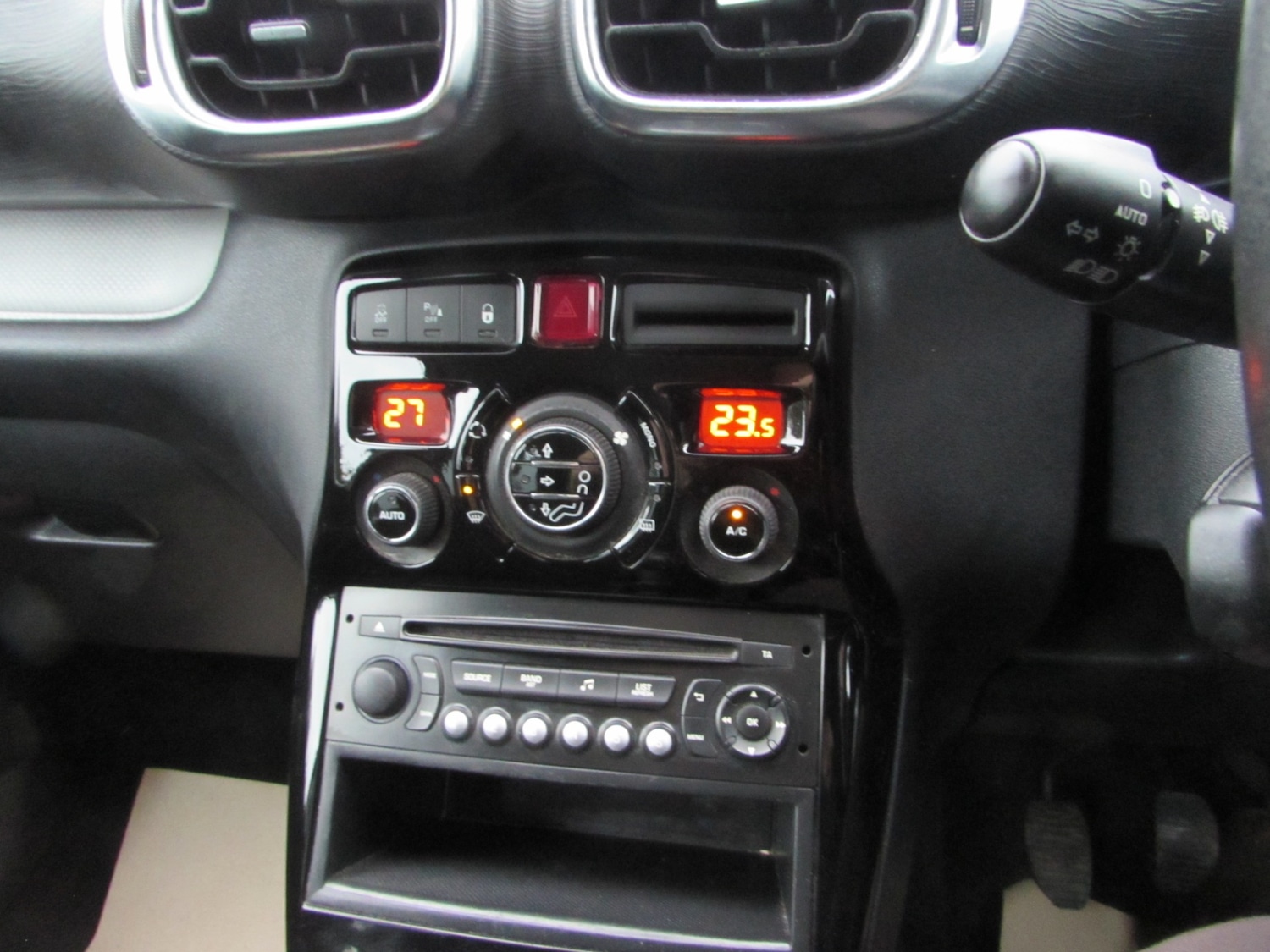 Used Citroen C3 Picasso 2013 for sale - 76466592: Photo 22