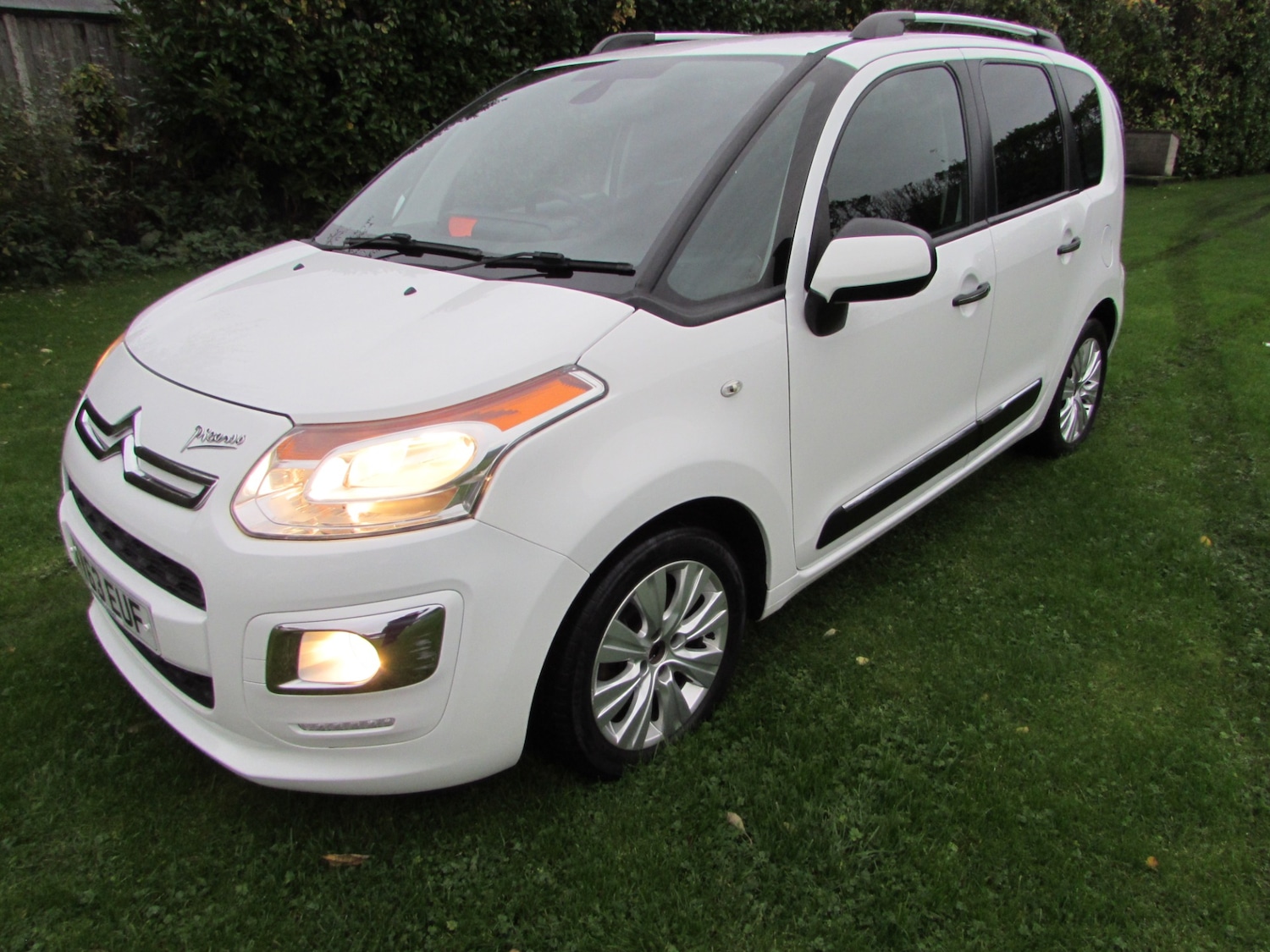 Used Citroen C3 Picasso 2013 for sale - 76466592: Photo 30