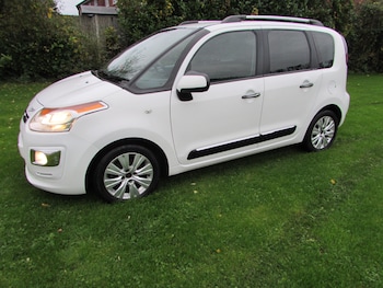 Used Citroen C3 Picasso 2013 for sale - 76466592: Photo