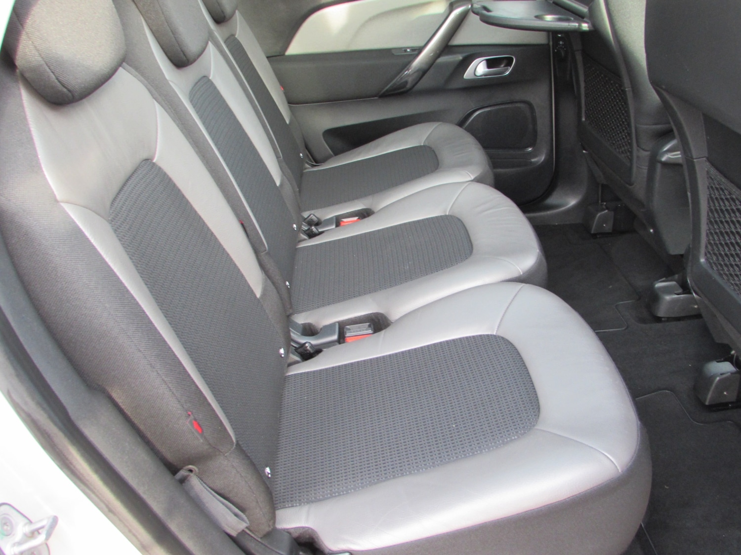 Used Citroen C4 Picasso 2018 for sale - 77180335: Photo 2