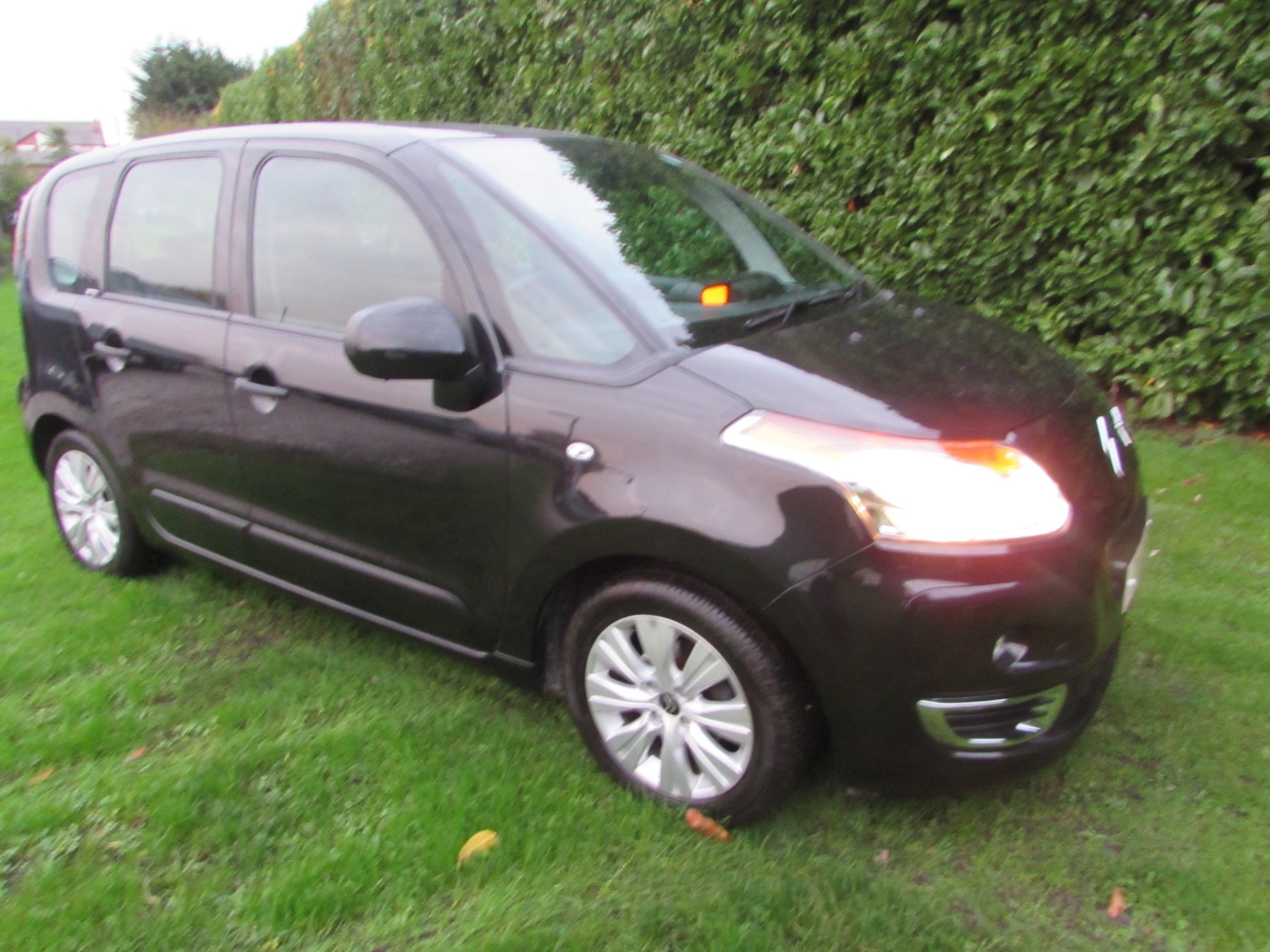 Used Citroen C3 Picasso 2011 for sale - 76494150: Photo 11