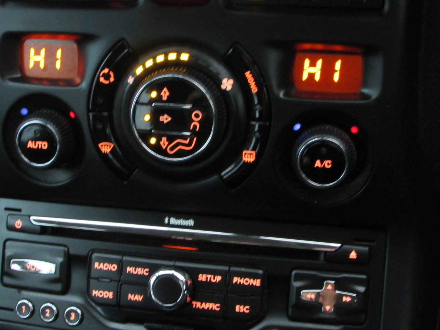 Used Citroen C3 Picasso 2011 for sale - 76494150: Photo 8