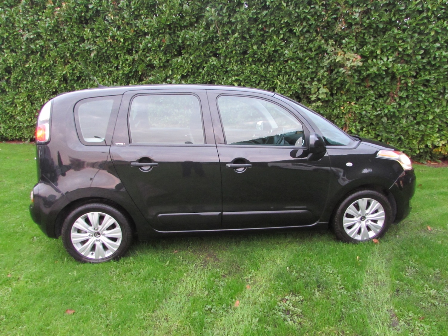 Used Citroen C3 Picasso 2011 for sale - 76494150: Photo 9