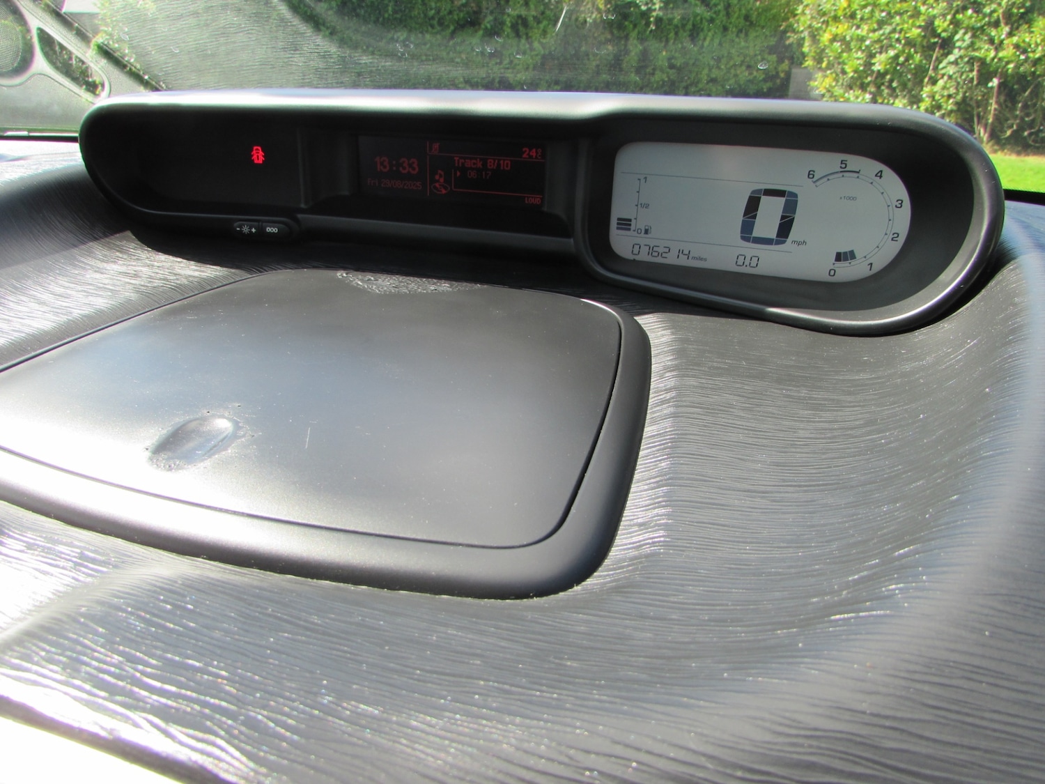 Vehicle 21