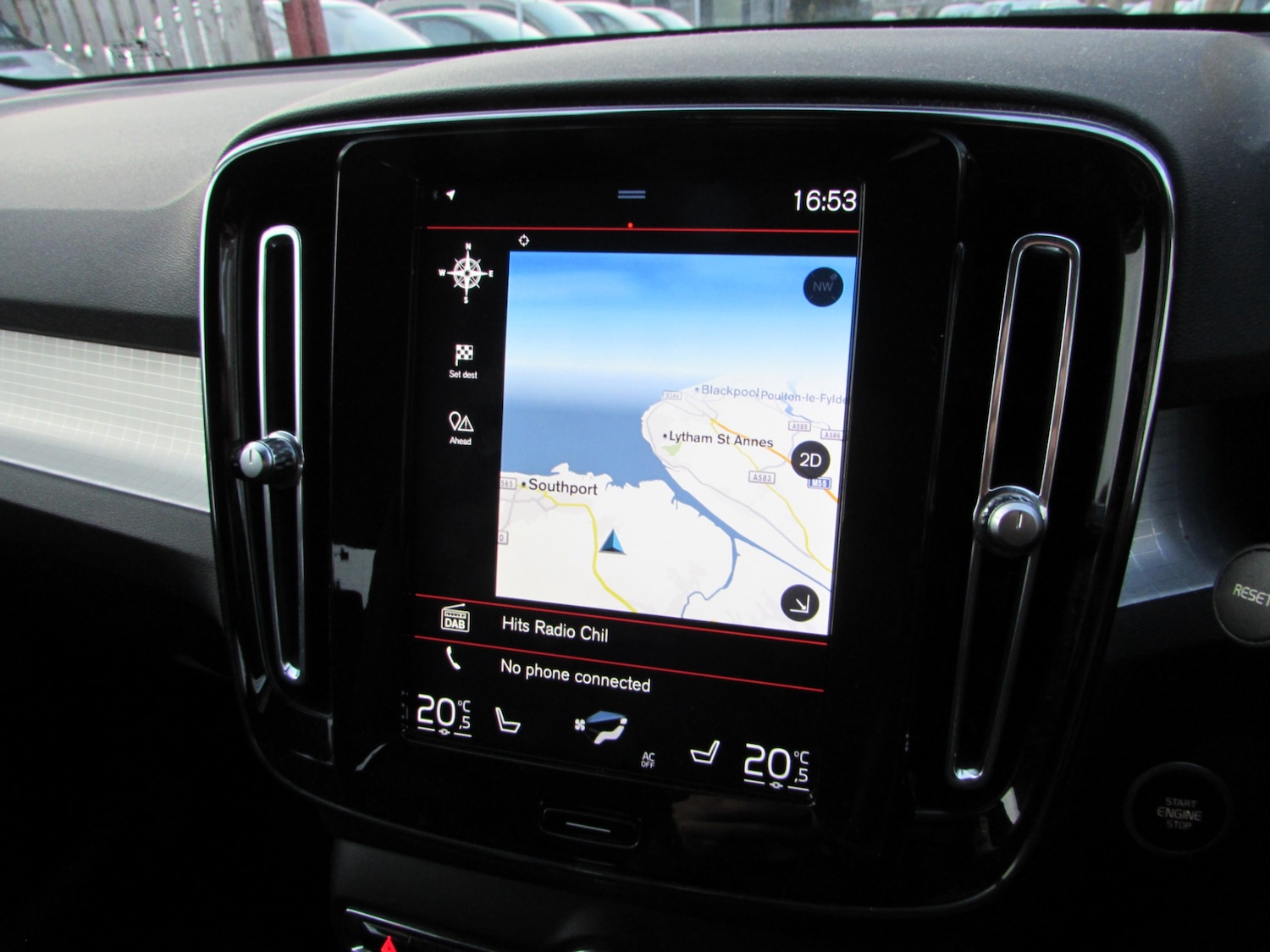 Used Volvo XC40 2019 for sale - 77581969: Photo 2