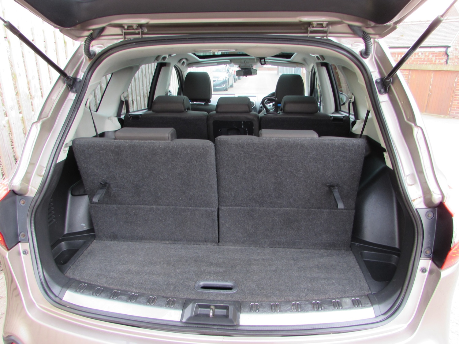 Used Nissan Qashqai+2 2010 for sale - 77778531: Photo 11