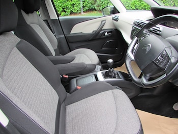 Used Citroen C4 Picasso 2017 for sale - 75537274: Photo