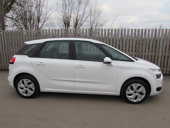 2016 (66) - 1.6 BlueHDi Selection 5dr