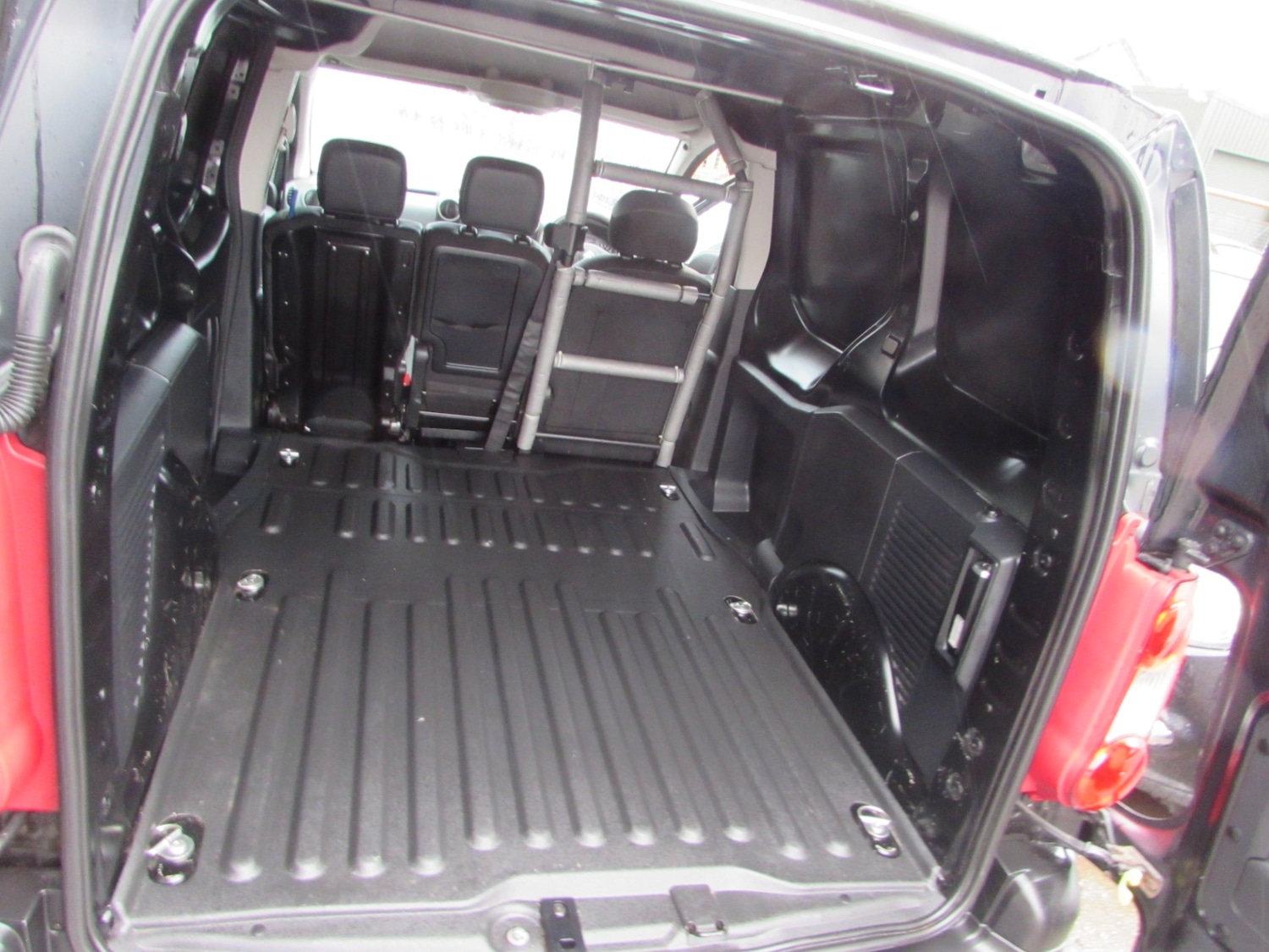 Used Citroen Berlingo 2010 for sale - 77447653: Photo 22
