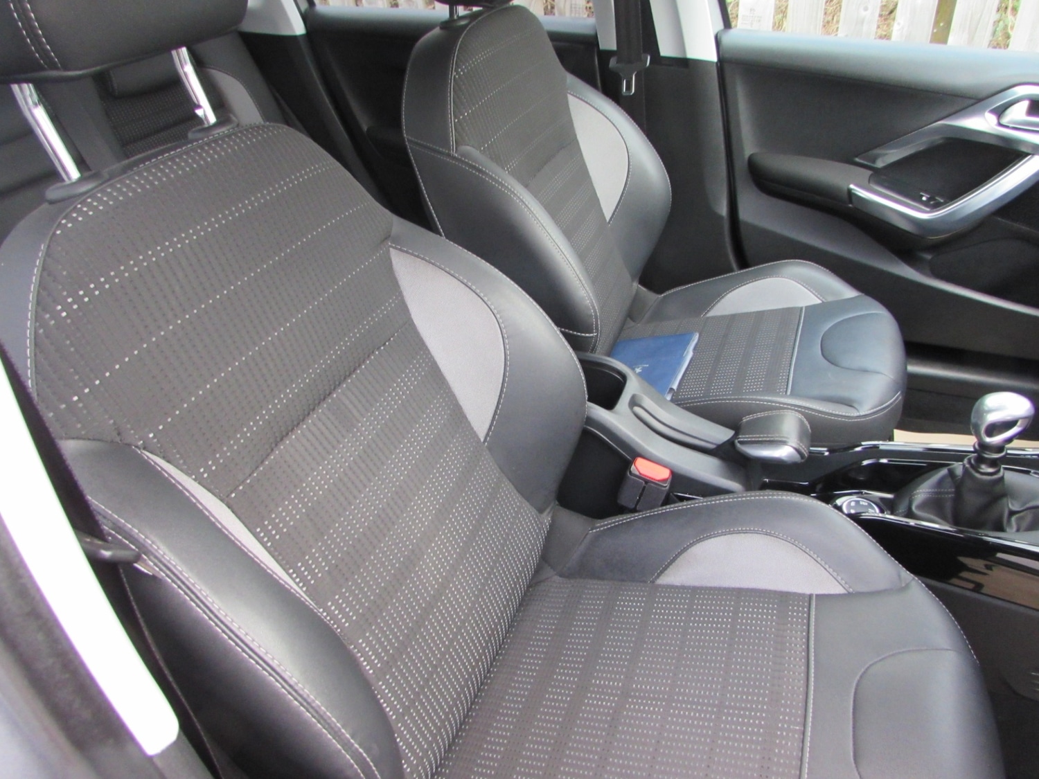 Used Peugeot 2008 2018 for sale - 77011833: Photo 2