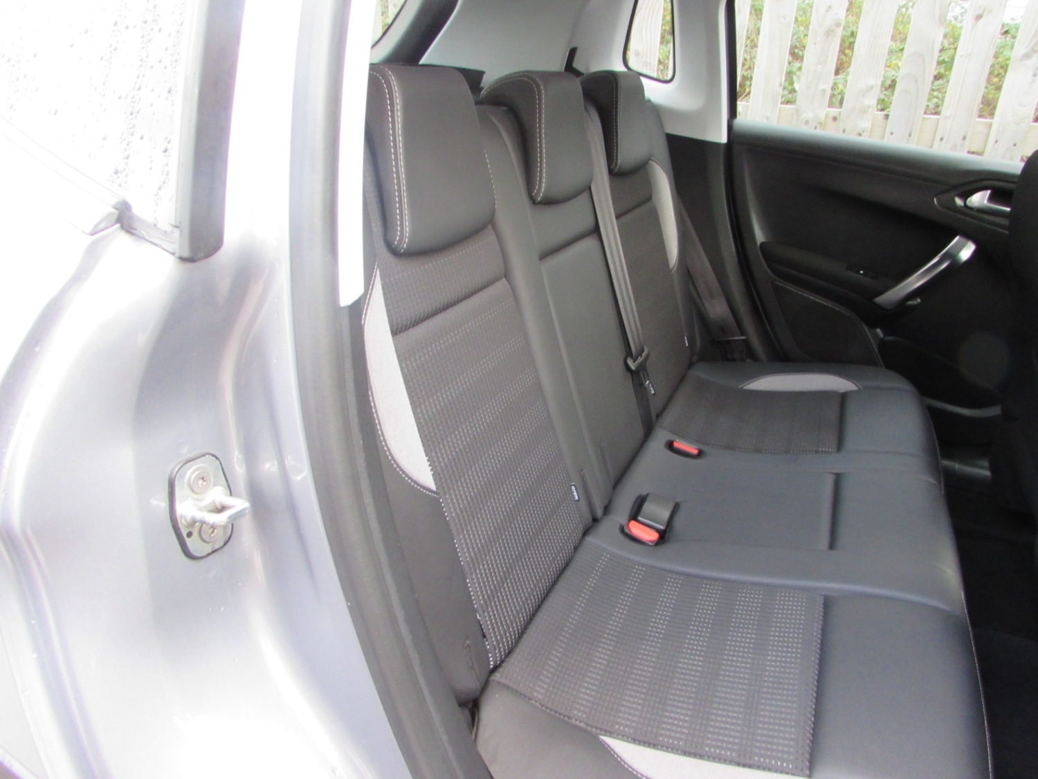 Used Peugeot 2008 2018 for sale - 77011833: Photo 3