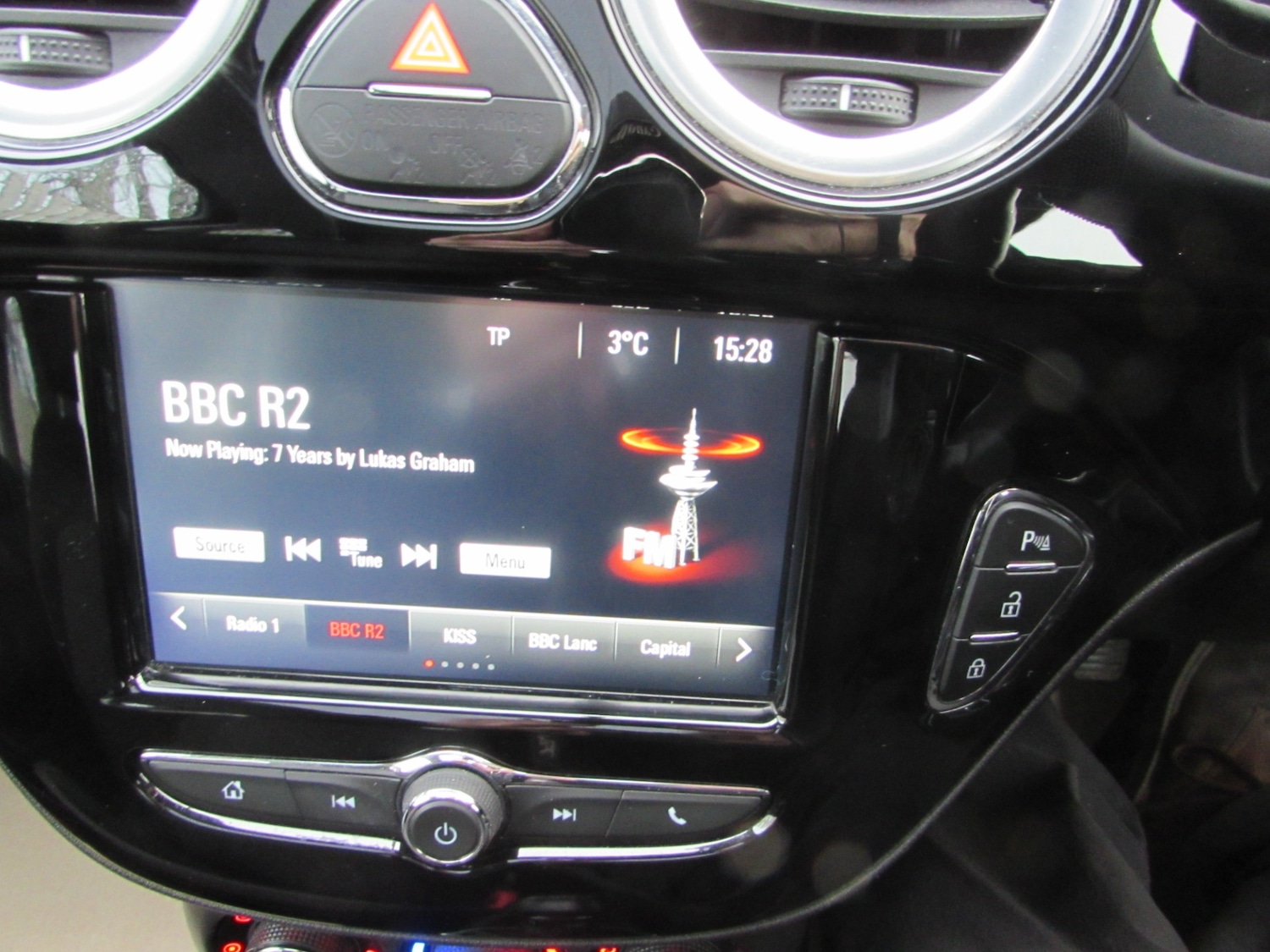 Used Vauxhall ADAM 2016 for sale - 77445982: Photo 26