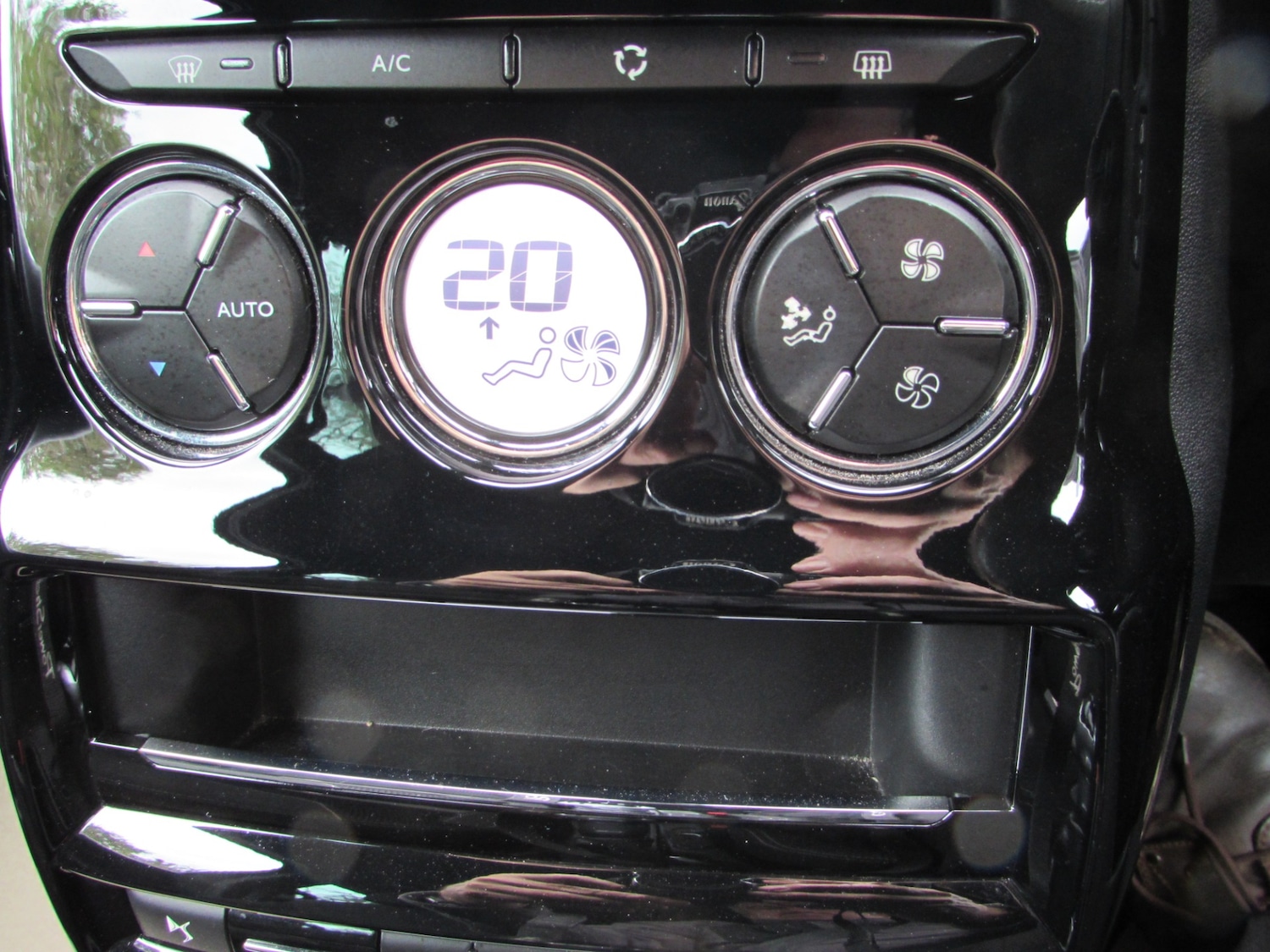 Used DS Automobiles DS 3 2015 for sale - 76300569: Photo 15