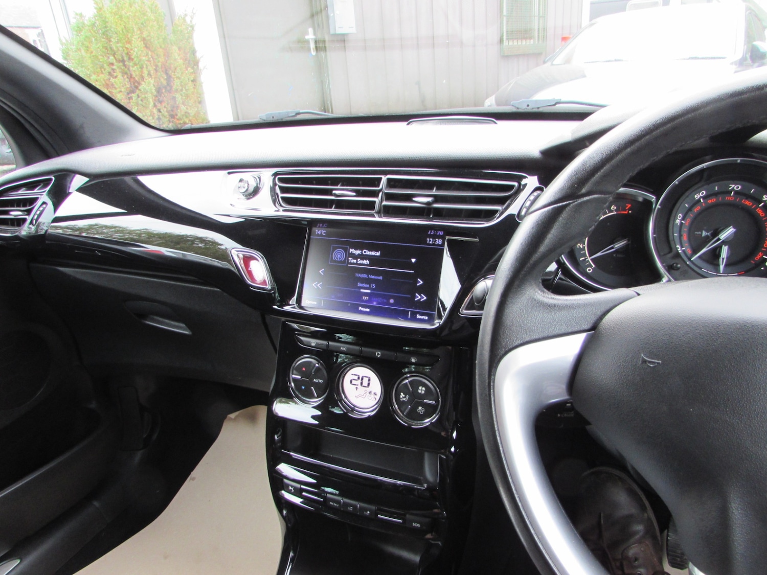 Used DS Automobiles DS 3 2015 for sale - 76300569: Photo 23