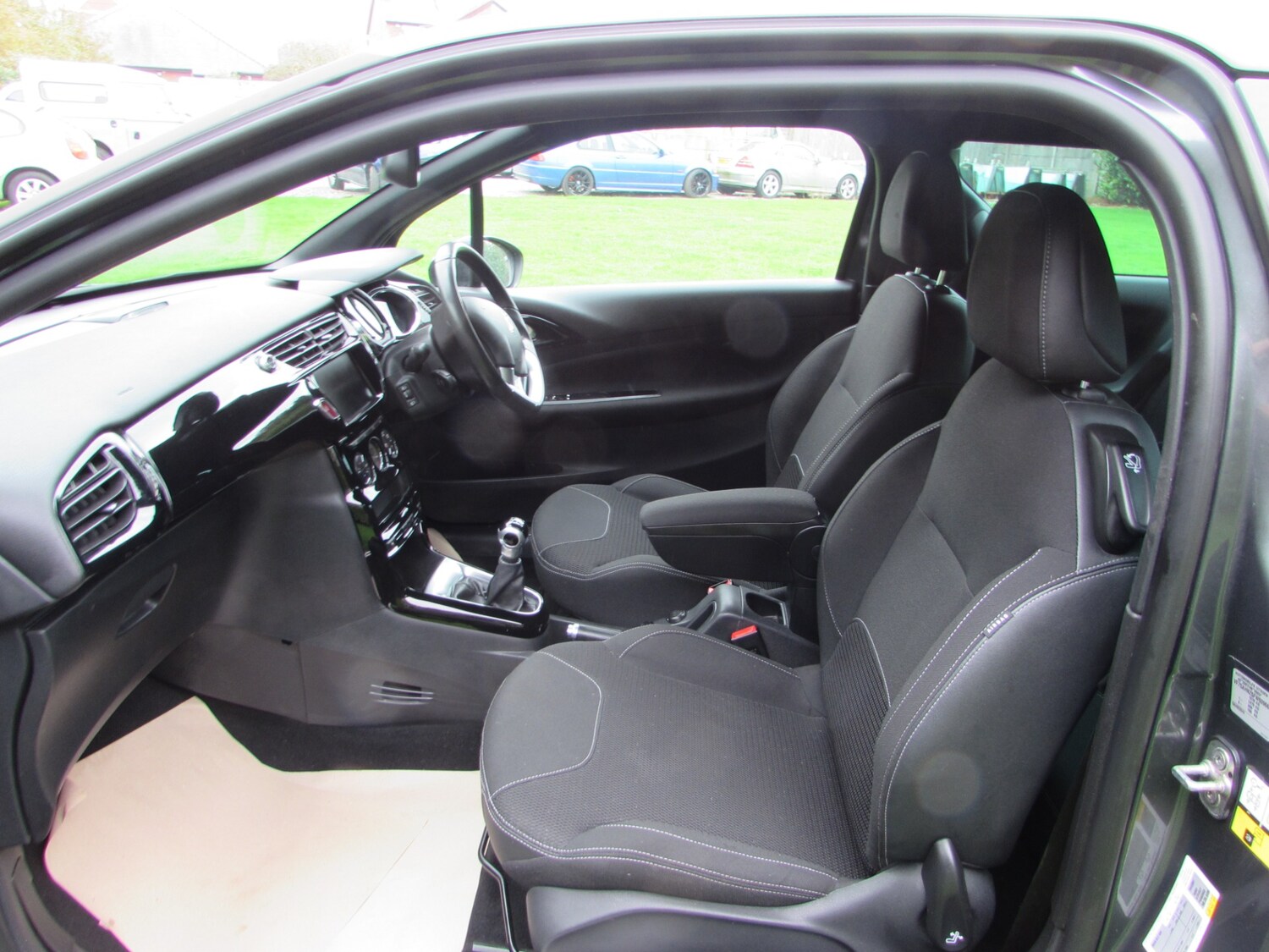 Used DS Automobiles DS 3 2015 for sale - 76300569: Photo 37