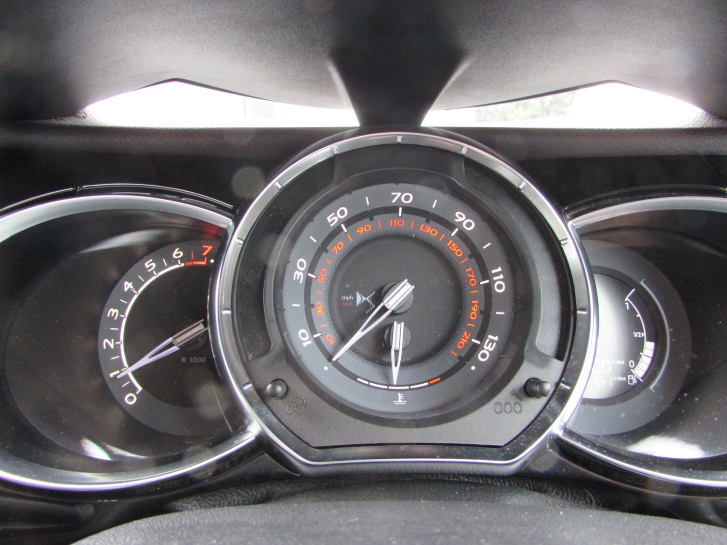 Used DS Automobiles DS 3 2015 for sale - 76300569: Photo 7