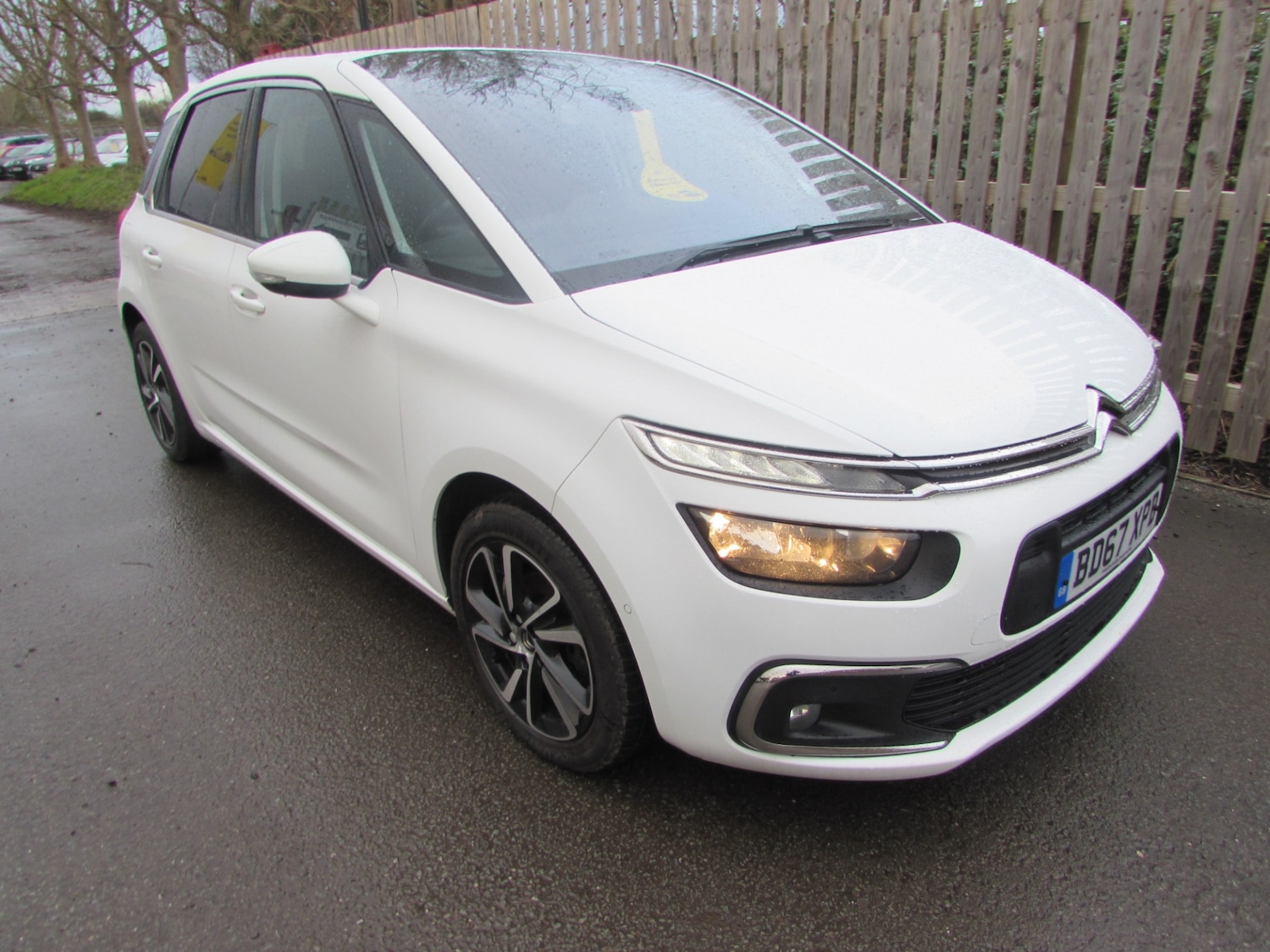 Used Citroen C4 Picasso 2017 for sale - 76738356: Photo 10