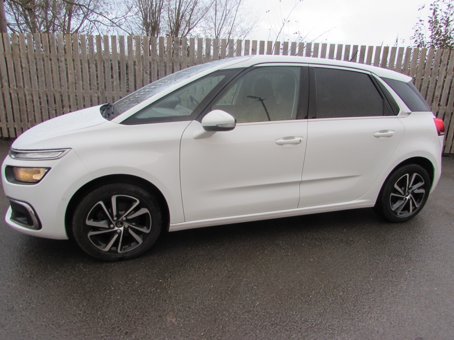 Used Citroen C4 Picasso 2017 for sale - 76738356: Photo 29