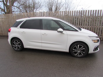 Used Citroen C4 Picasso 2017 for sale - 76738356: Photo