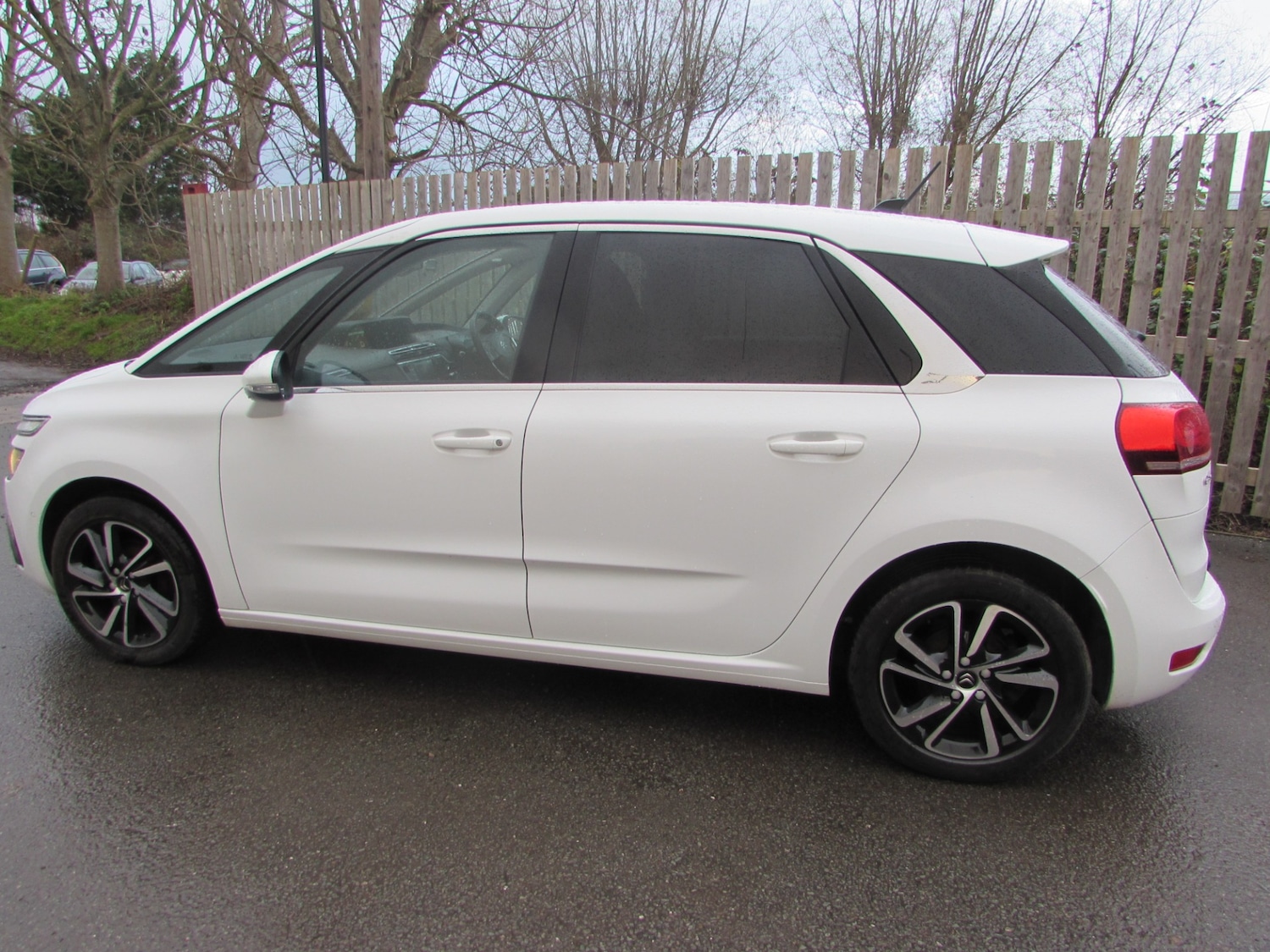 Used Citroen C4 Picasso 2017 for sale - 76738356: Photo 31