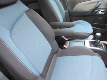 Used Citroen C4 Picasso 2017 for sale - 76738356: Photo