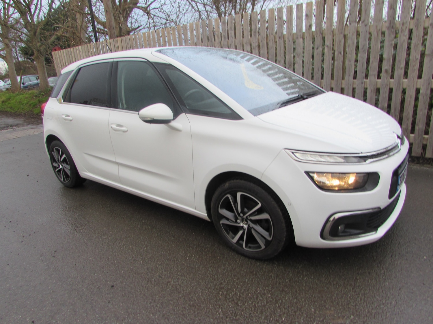 Used Citroen C4 Picasso 2017 for sale - 76738356: Photo 6