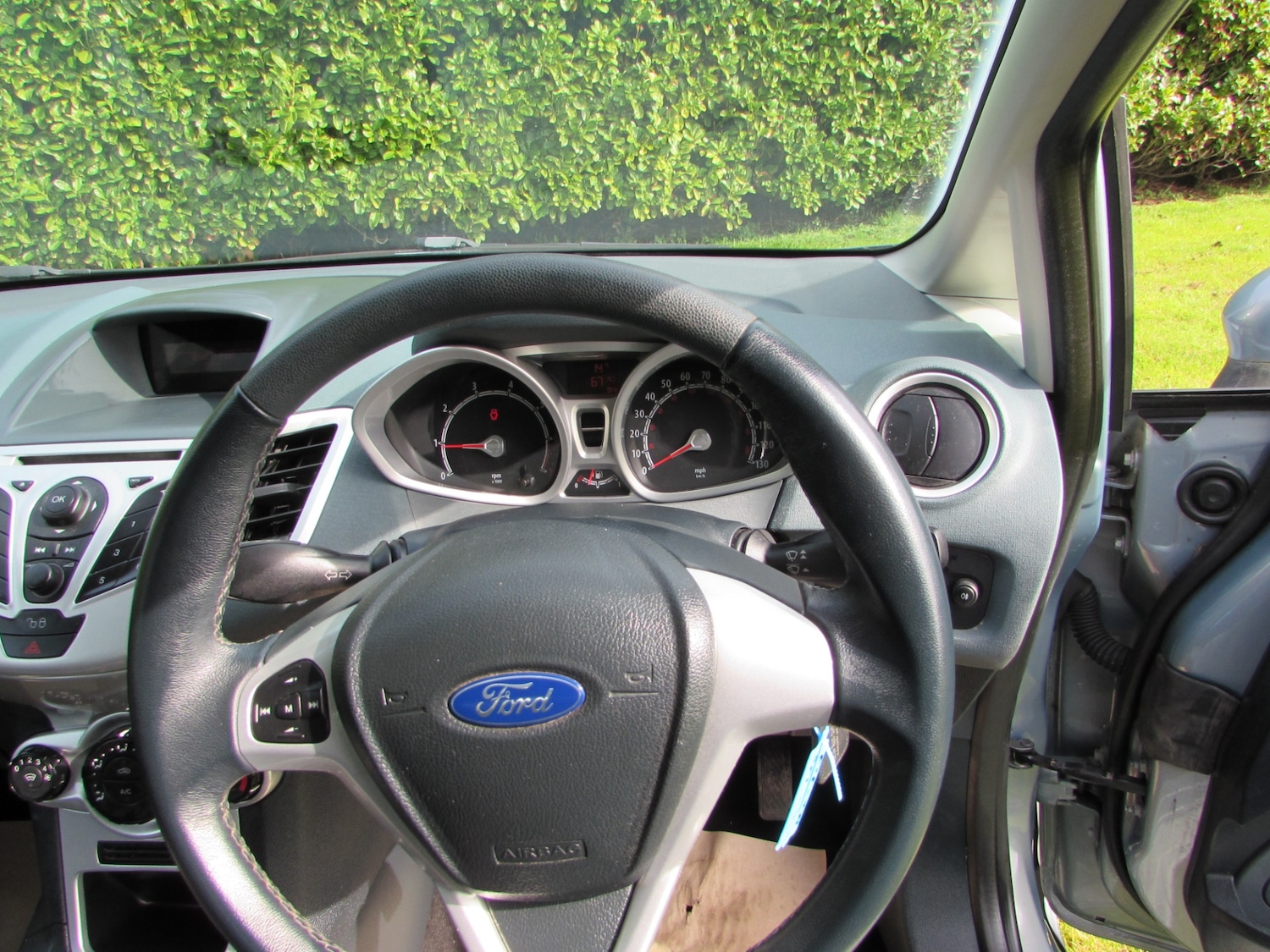 Used Ford Fiesta 2010 for sale - 77961921: Photo 12