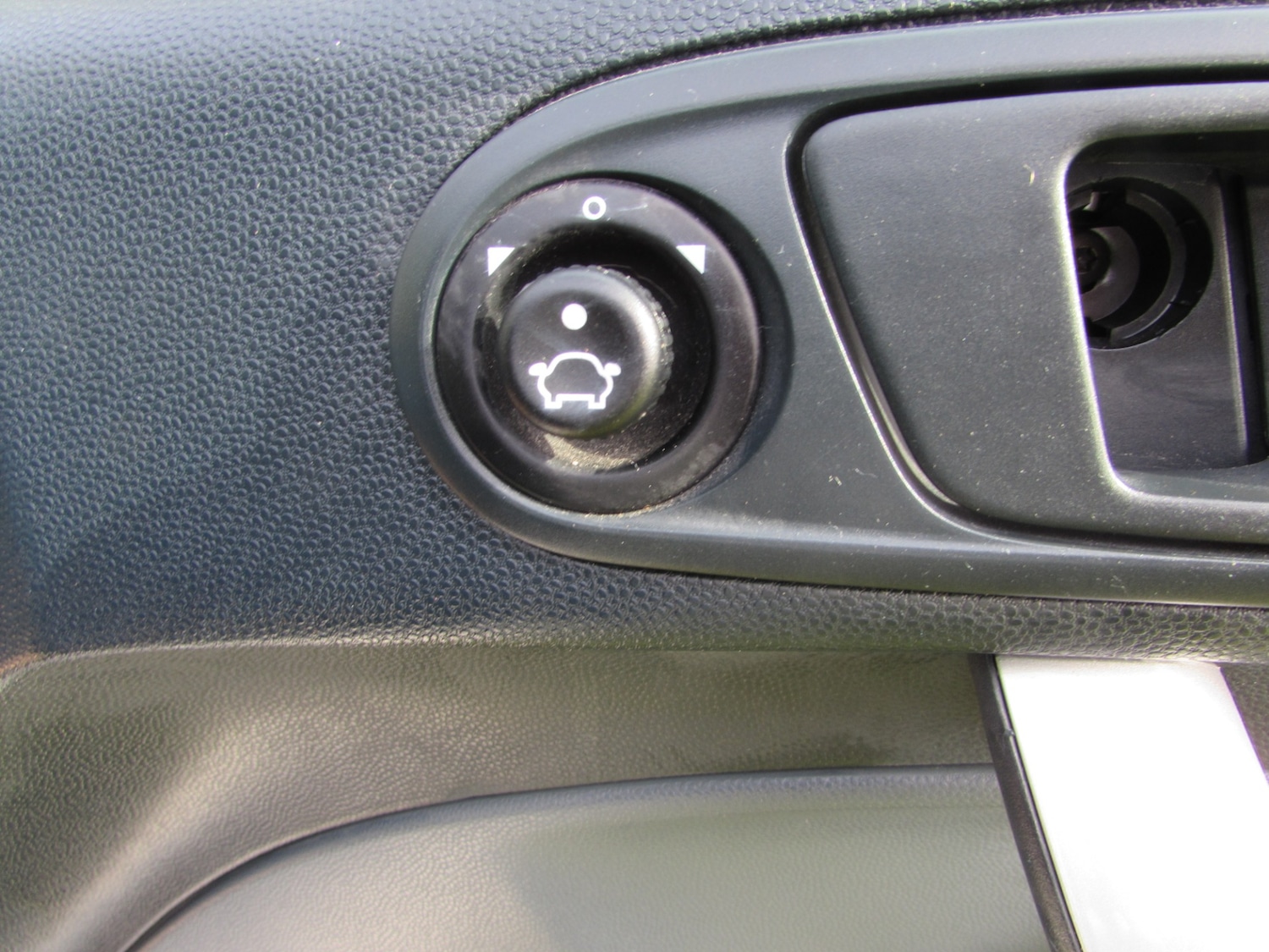 Used Ford Fiesta 2010 for sale - 77961921: Photo 9