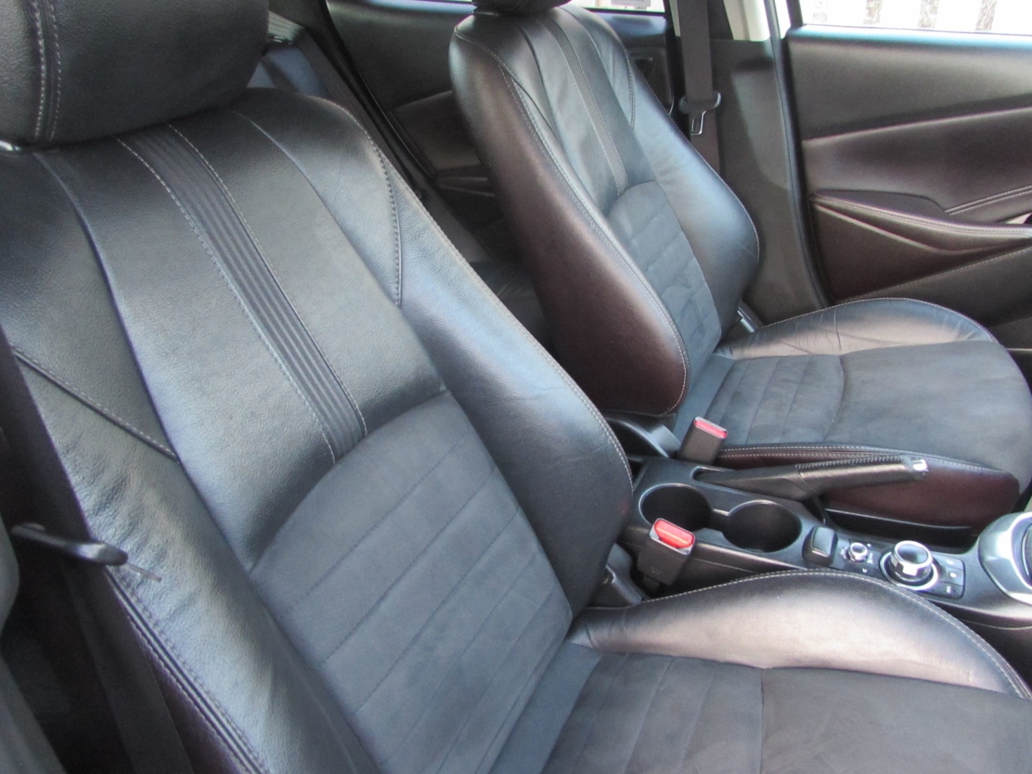 Used Mazda Mazda2 2017 for sale - 77025317: Photo 11