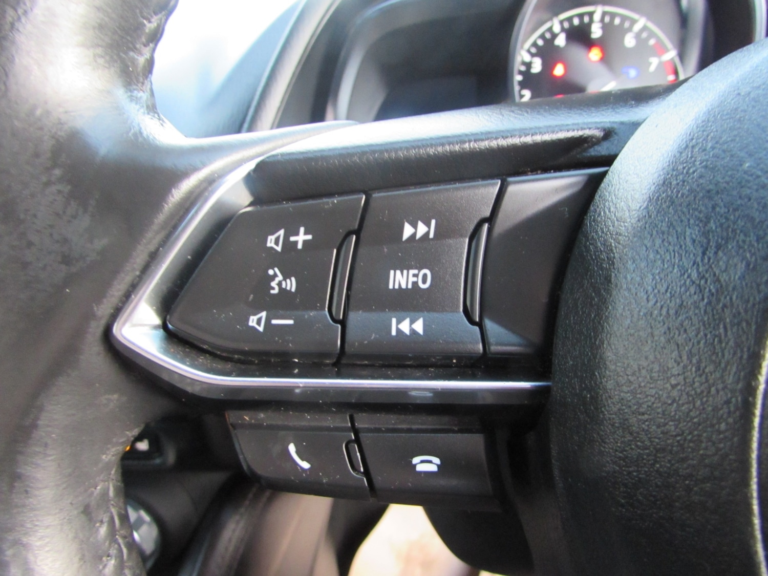 Used Mazda Mazda2 2017 for sale - 77025317: Photo 22