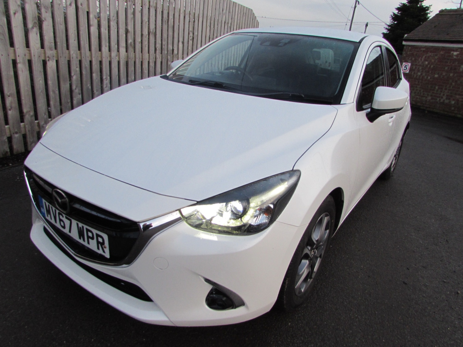 Used Mazda Mazda2 2017 for sale - 77025317: Photo 29