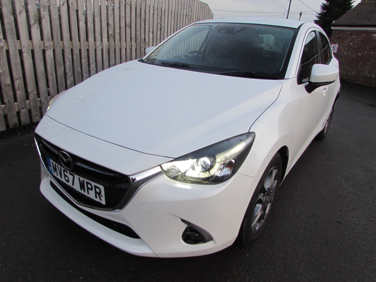 Used Mazda Mazda2 2017 for sale - 77025317: Photo 32
