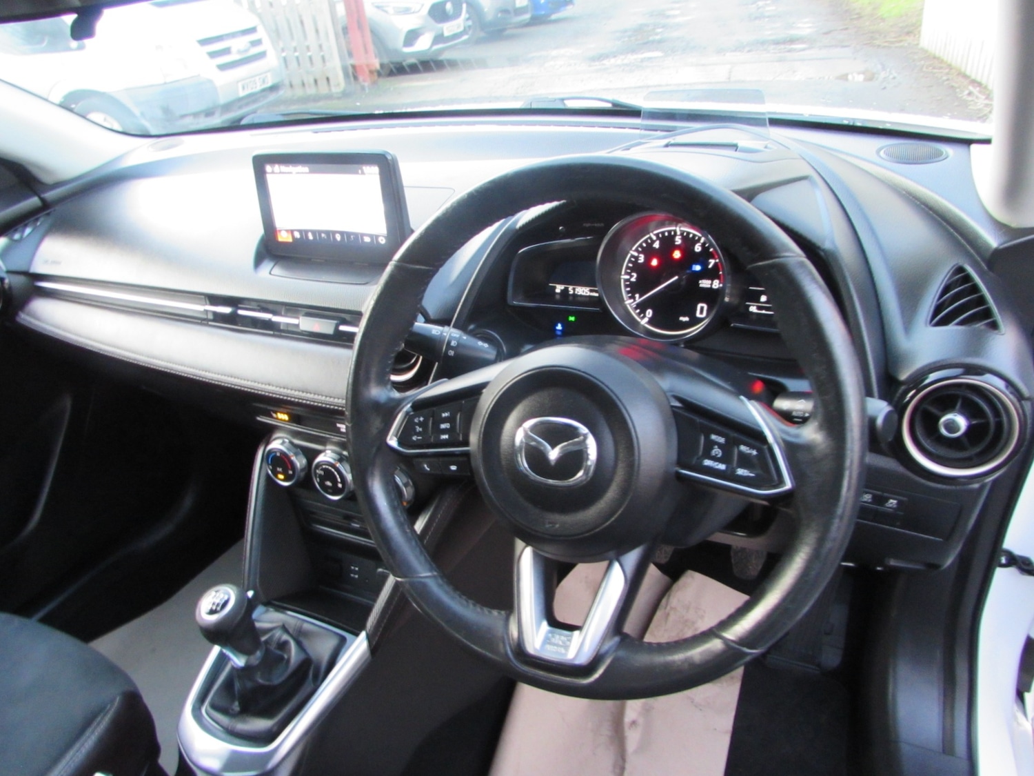 Used Mazda Mazda2 2017 for sale - 77025317: Photo 41