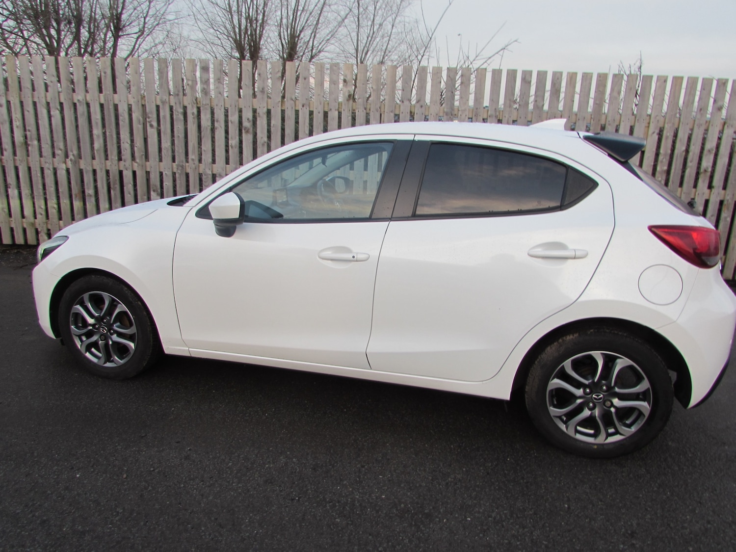 Used Mazda Mazda2 2017 for sale - 77025317: Photo 5