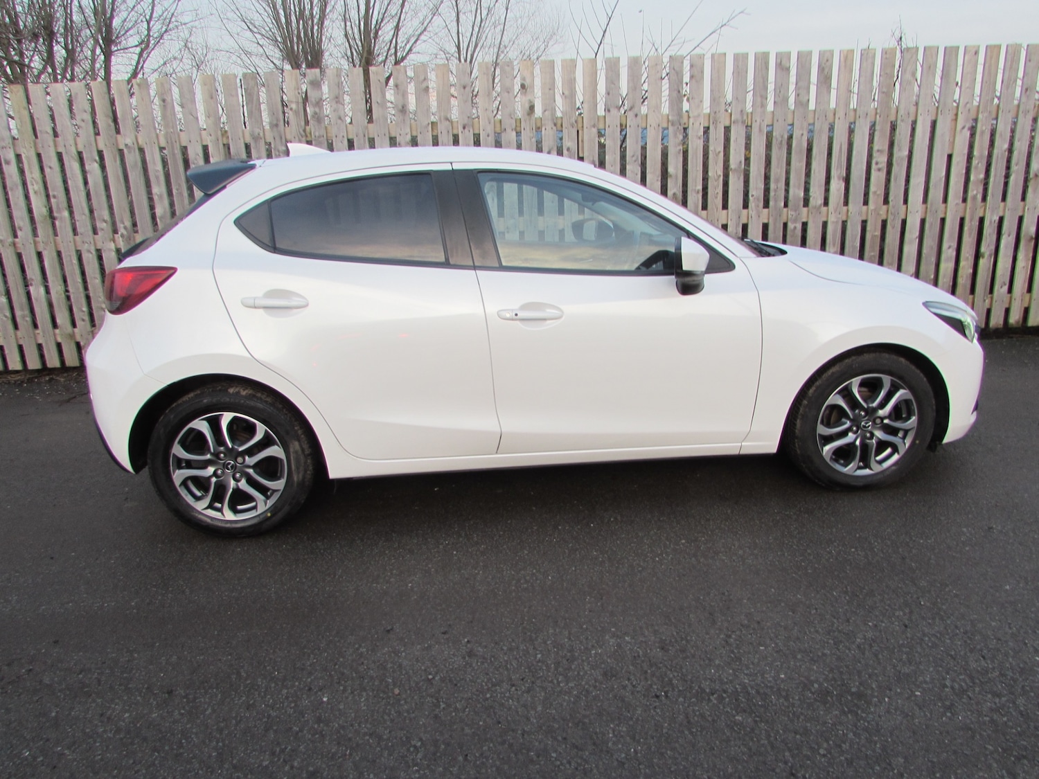 Used Mazda Mazda2 2017 for sale - 77025317: Photo 7