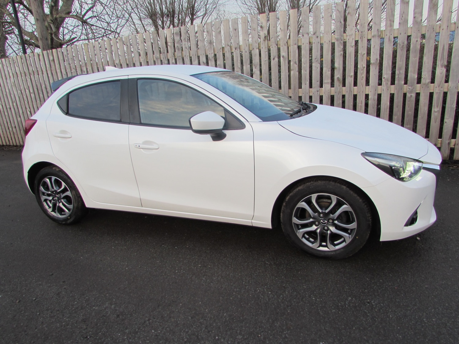 Used Mazda Mazda2 2017 for sale - 77025317: Photo 8