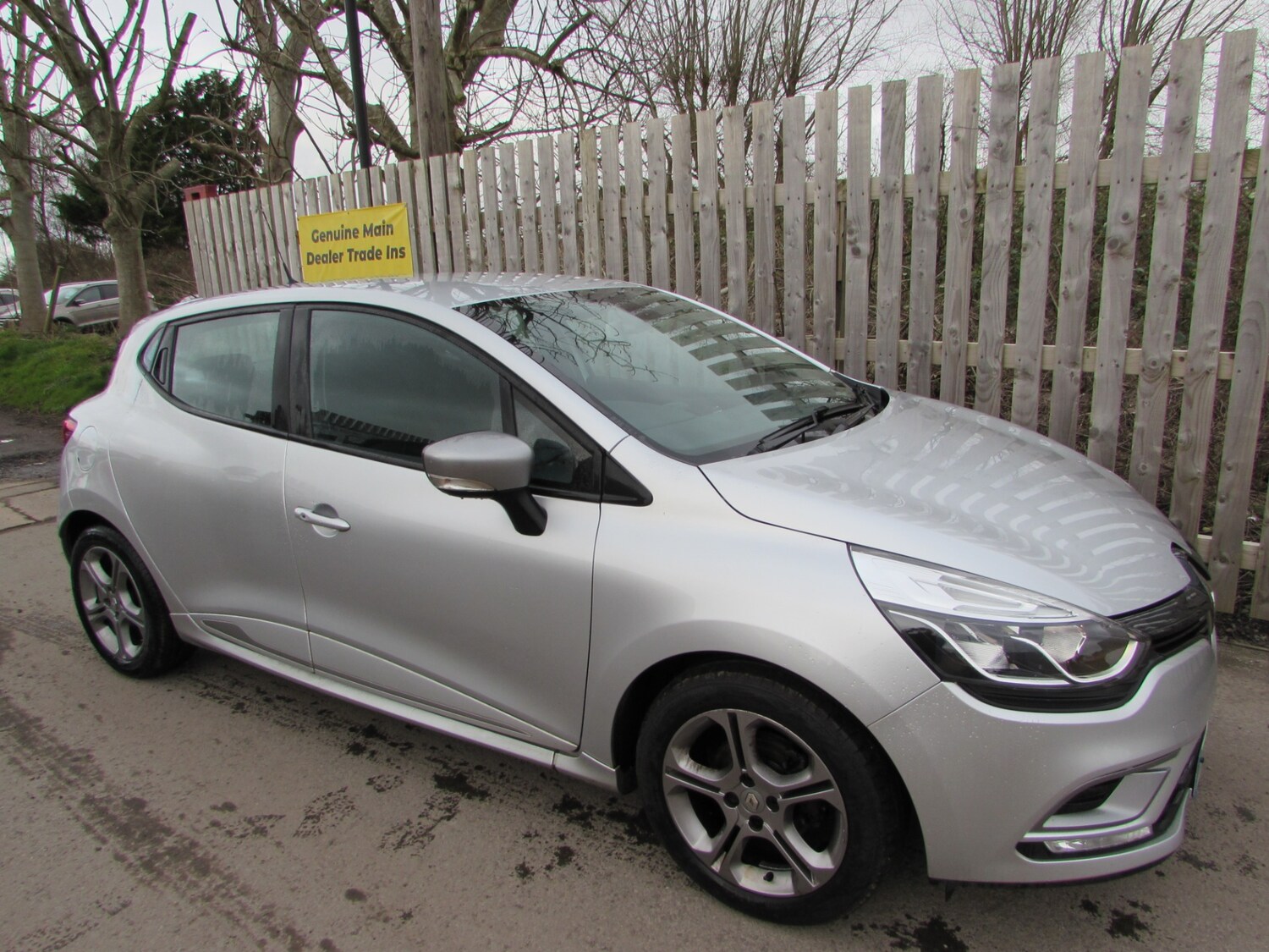 Used Renault Clio 2017 for sale - 77873708: Photo 16