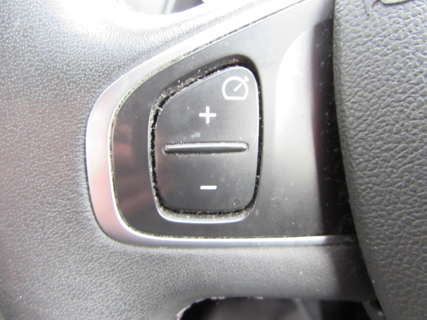 Used Renault Clio 2017 for sale - 77873708: Photo 24