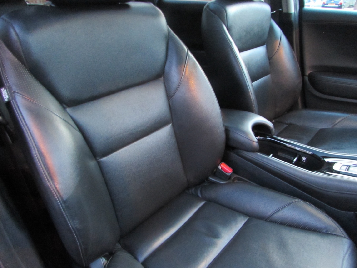 Used Honda HR-V 2017 for sale - 76984273: Photo 8