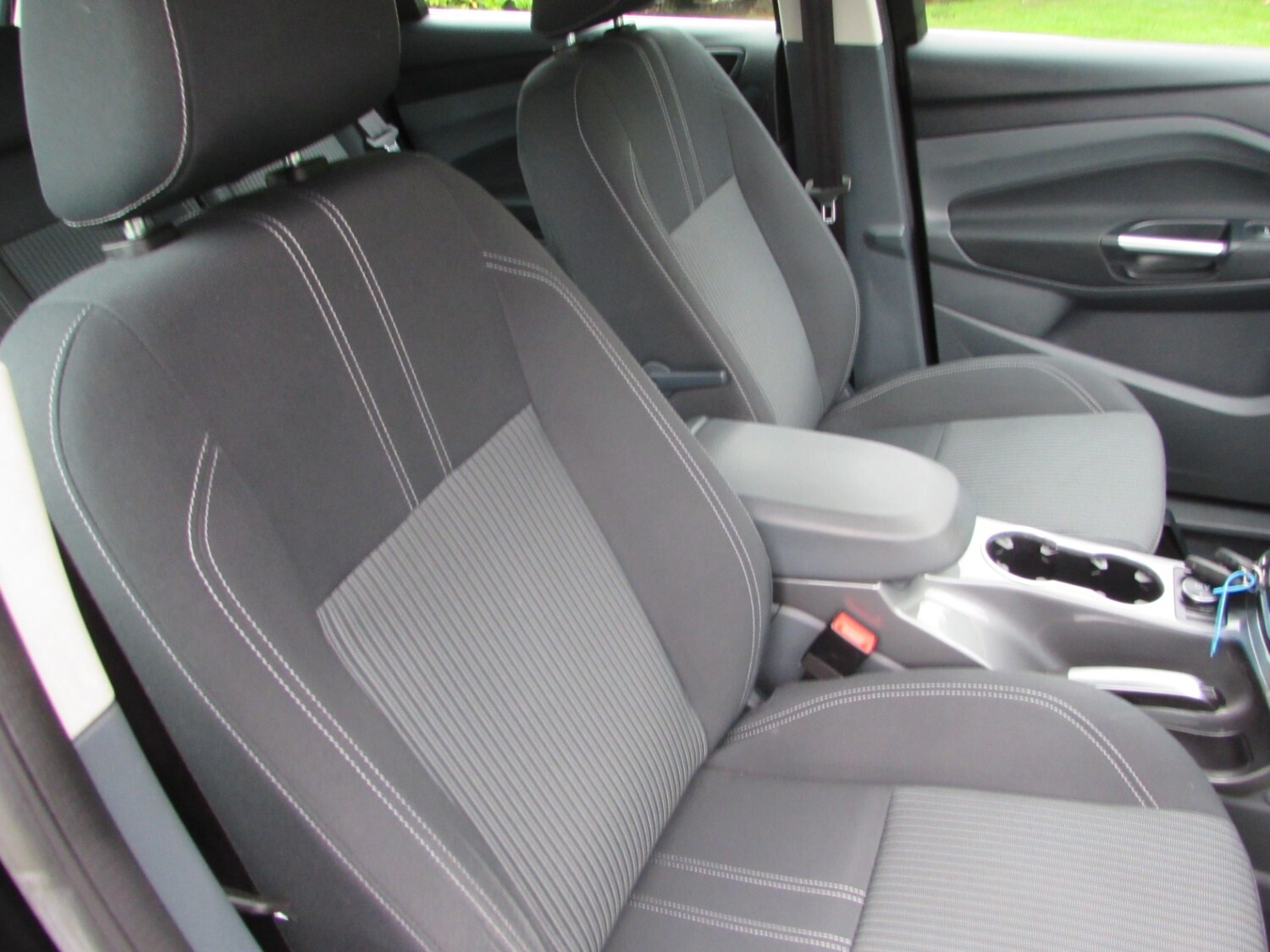 Used Ford C-Max 2014 for sale - 76117709: Photo 17