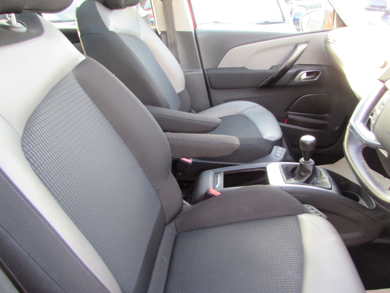 Used Citroen C4 Grand Picasso 2016 for sale - 77045801: Photo 14