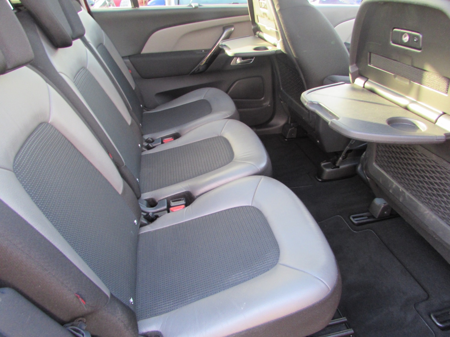 Used Citroen C4 Grand Picasso 2016 for sale - 77045801: Photo 17