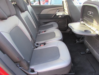 Used Citroen C4 Grand Picasso 2016 for sale - 77045801: Photo