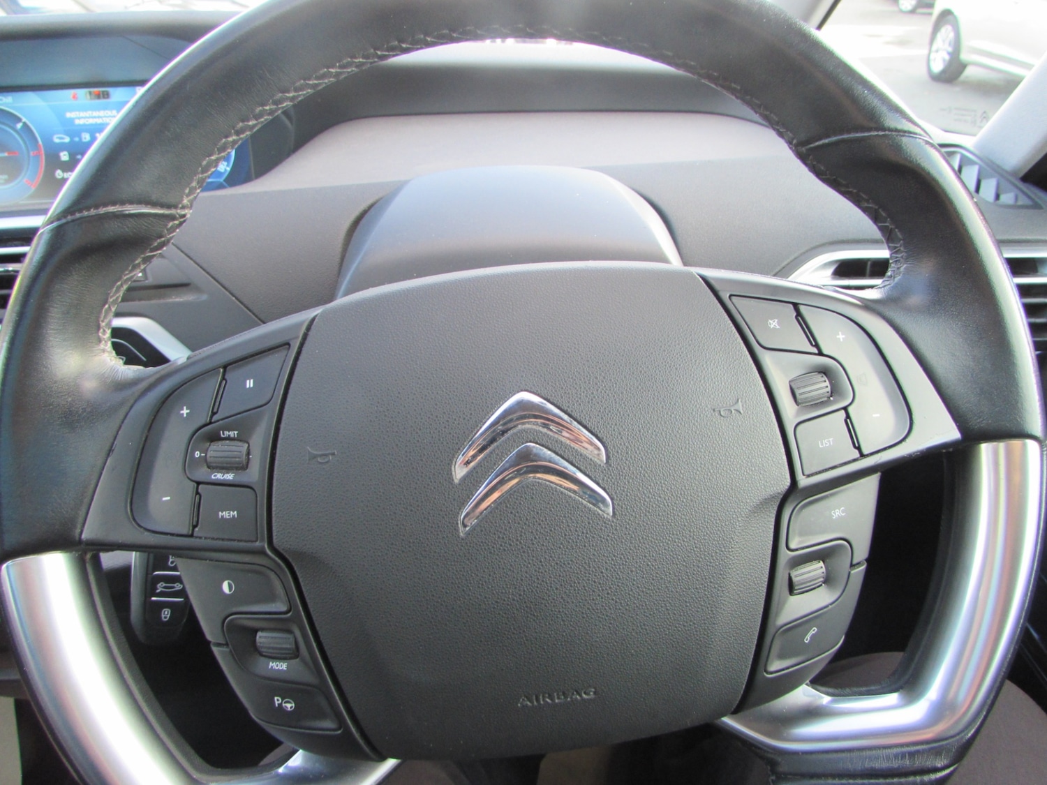 Used Citroen C4 Grand Picasso 2016 for sale - 77045801: Photo 45