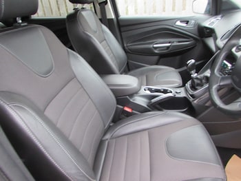 Used Ford Kuga 2016 for sale - 77220289: Photo