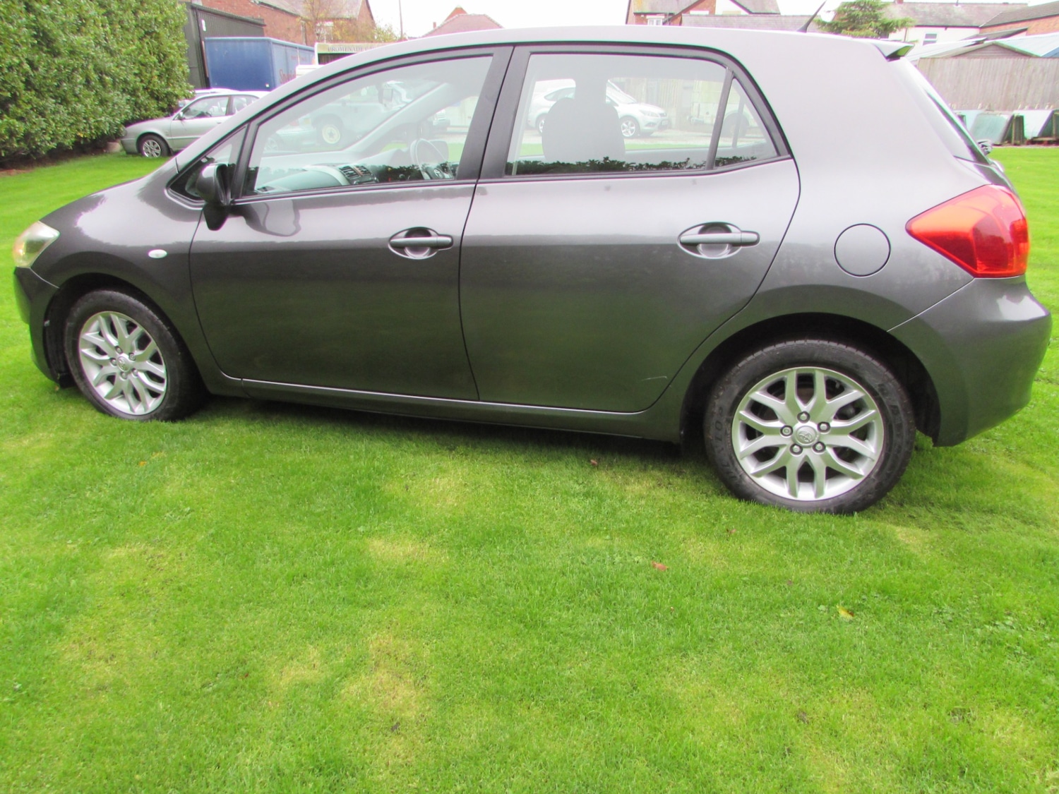 Used Toyota Auris 2009 for sale - 76437334: Photo 17