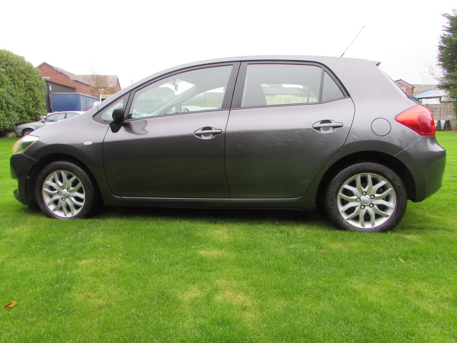 Used Toyota Auris 2009 for sale - 76437334: Photo 35
