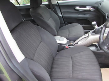 Used Toyota Auris 2009 for sale - 76437334: Photo