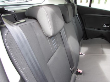 Used Renault Megane 2010 for sale - 79527554: Photo